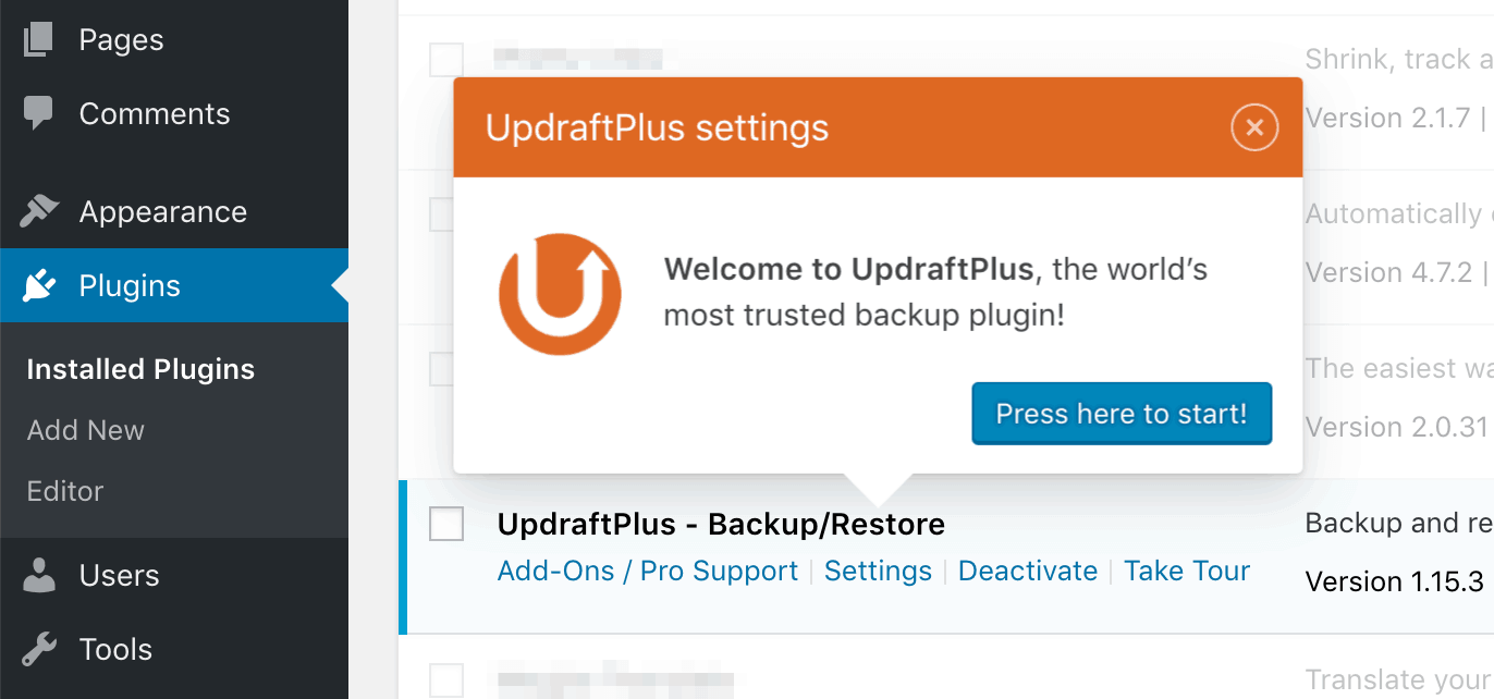 Notification asking to configure UpdraftPlus.